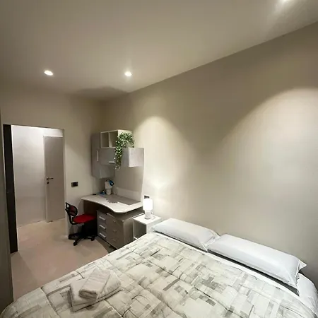 Apartamento La Corte Di Romeo Centro And Private Parking Rávena
