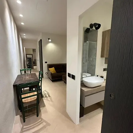 La Corte Di Romeo Centro And Private Parking Apartamento