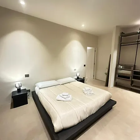 La Corte Di Romeo Centro And Private Parking Apartamento