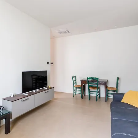 La Corte Di Romeo Centro And Private Parking *