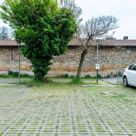 La Corte Di Romeo Centro And Private Parking * Rávena